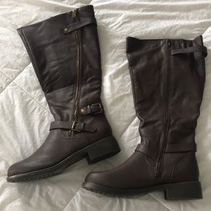 Maurices Wide Calf Boot Size 10